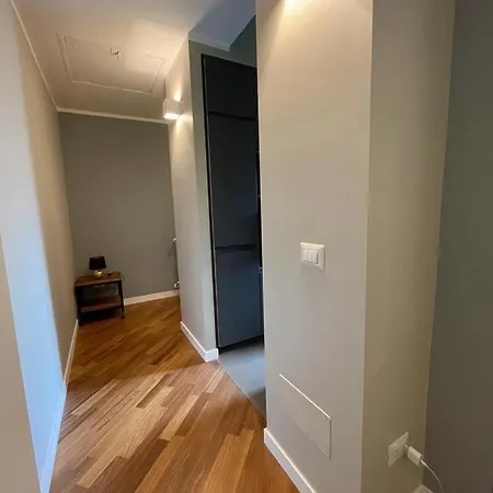 Jungle House 1800 Meters From The Colosseum Рим