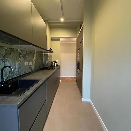 Апартаменты Jungle House 1800 Meters From The Colosseum *