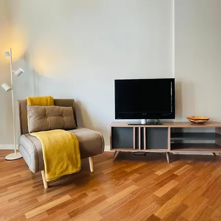 Апартаменты Jungle House 1800 Meters From The Colosseum